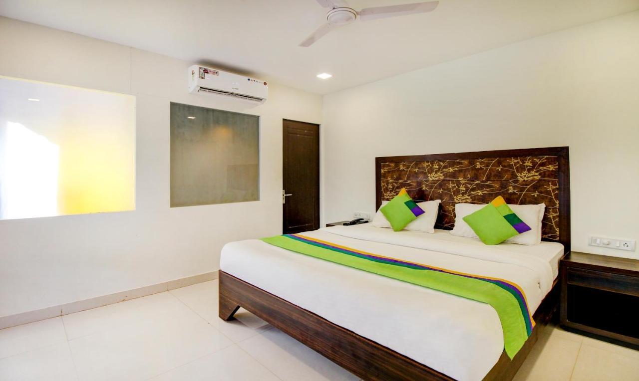 Treebo Trend Ashwem Beach Resort Goa Mandrem Dış mekan fotoğraf